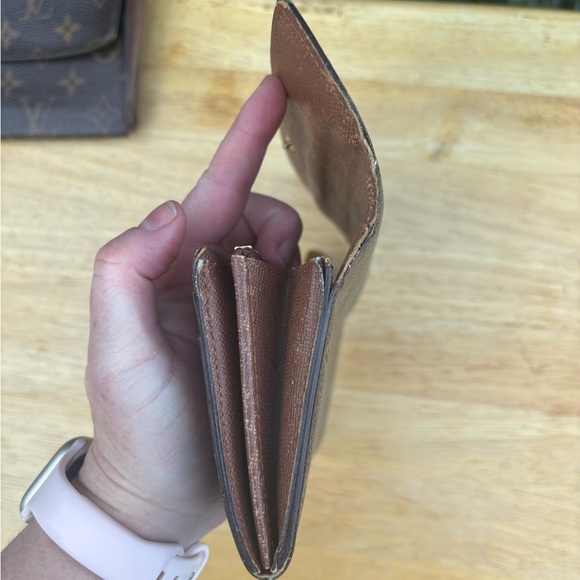 Authentic Louis Vuitton Sarah Wallet Vintage Monogram Fair Condition Read! - Picture 11 of 16